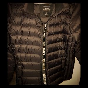 Hollister puffer jacket